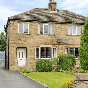 2 Ings Avenue Settle