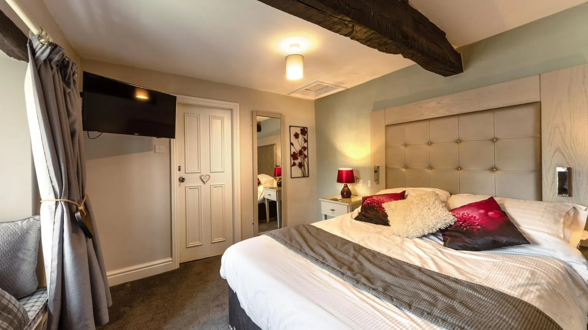 Maypole Inn Settle 3*,  United Kingdom